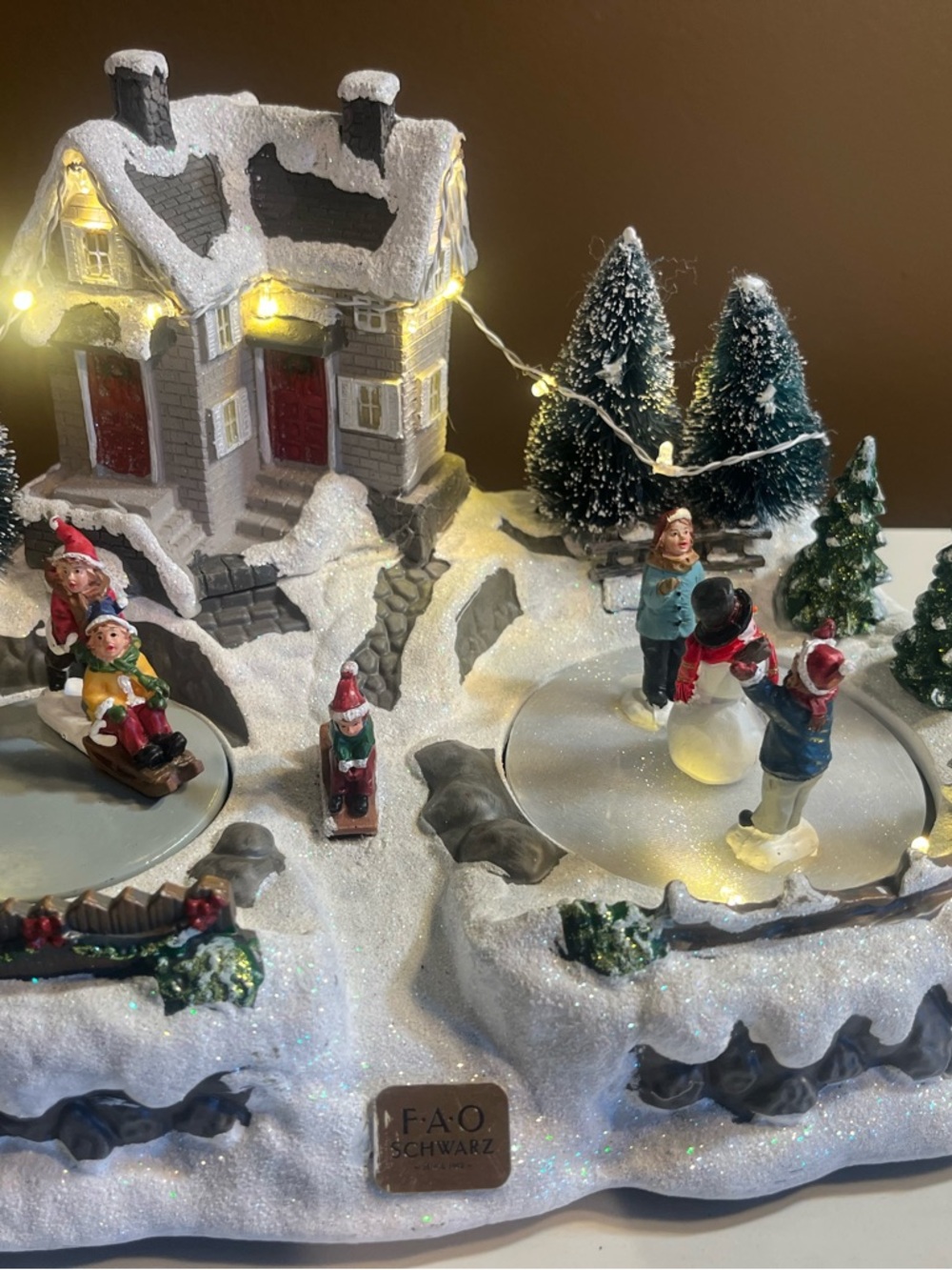 FAO Schwarz Holiday Winter Village LED Snow Scene - White